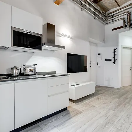 Inner House 3 *