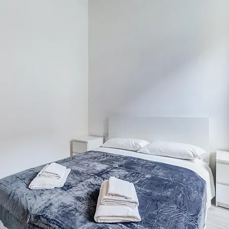 Inner House 3 * Rome