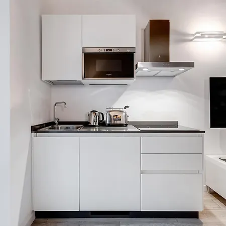 Apartment Inner House 3