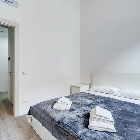 Inner House 3 *