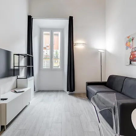 Inner House 3 * Rome